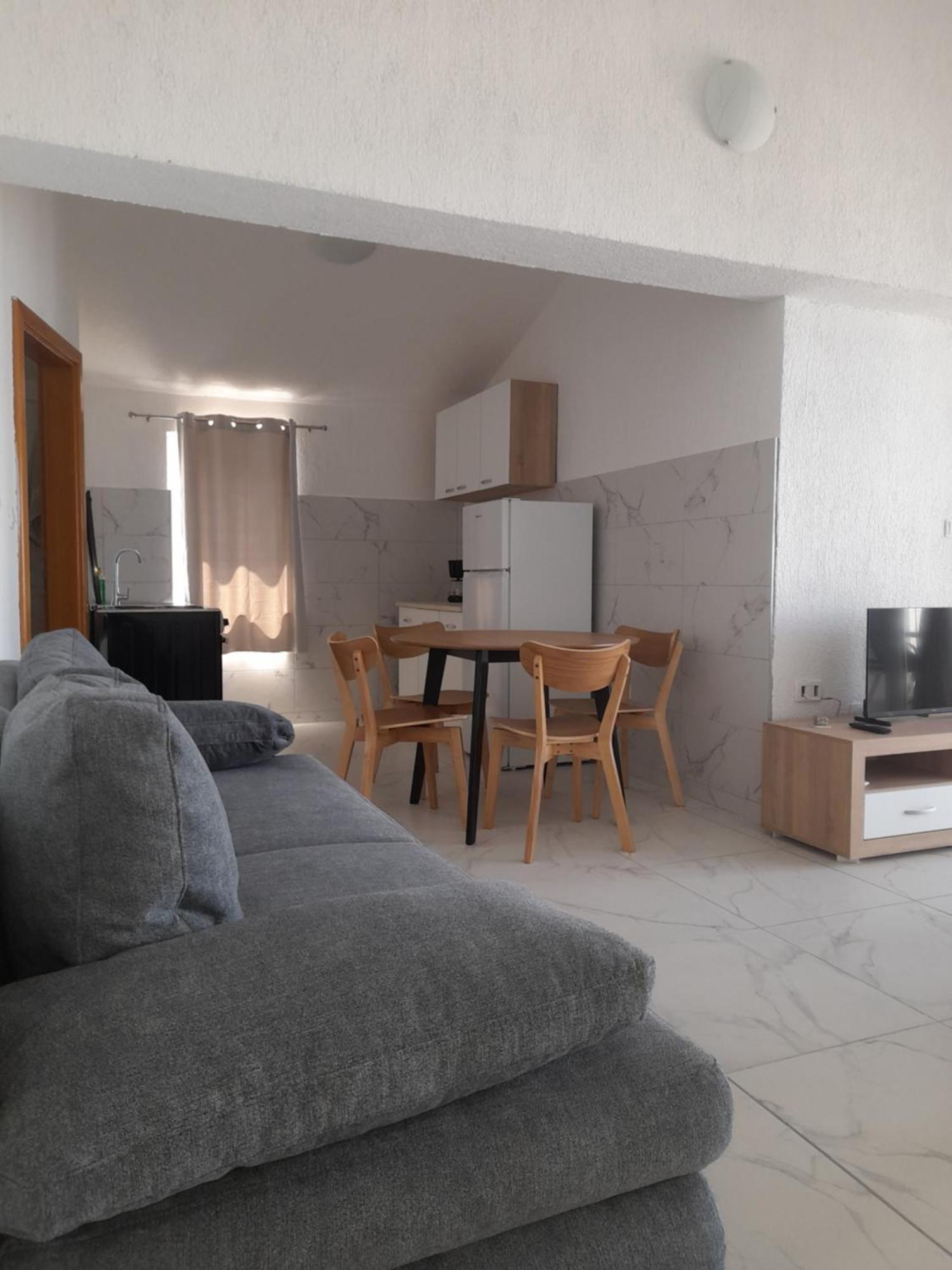 Apartments Radica Сень Екстер'єр фото